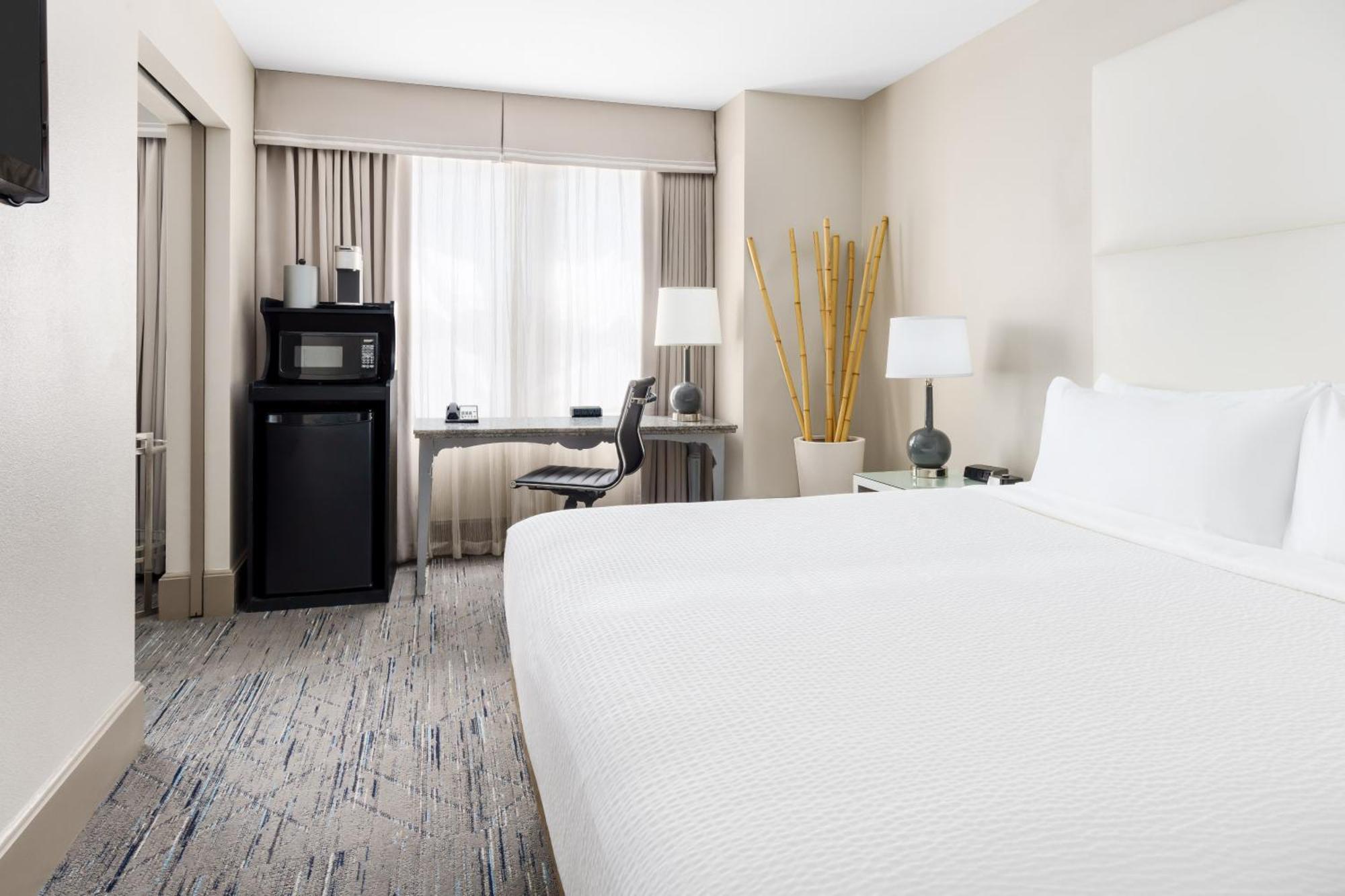 Holiday Inn Express Chicago - Magnificent Mile By Ihg Extérieur photo