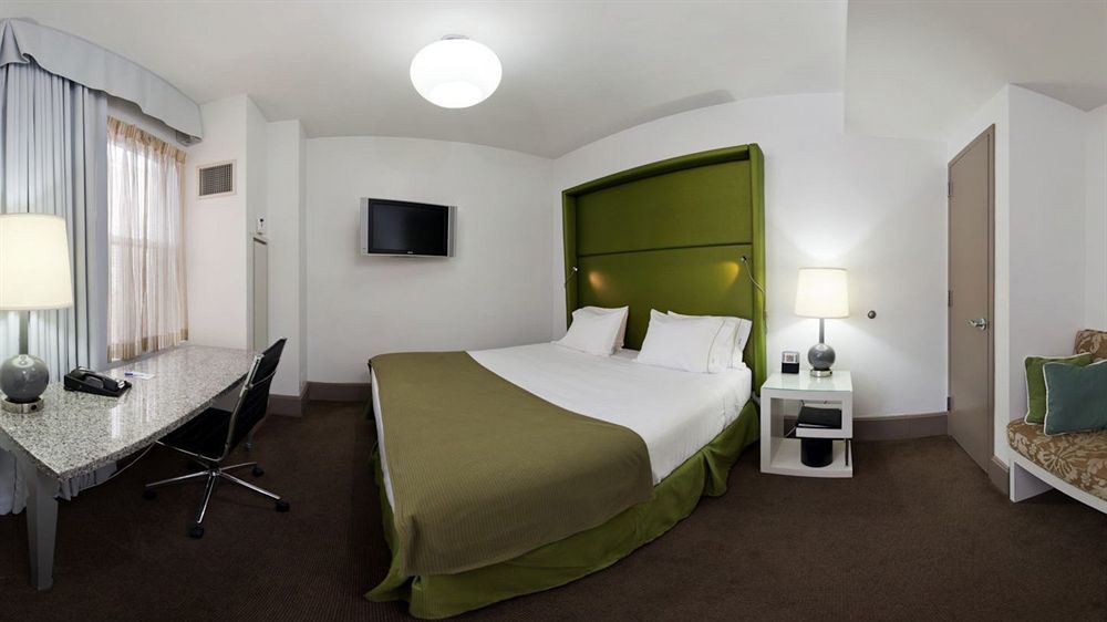 Holiday Inn Express Chicago - Magnificent Mile By Ihg Extérieur photo